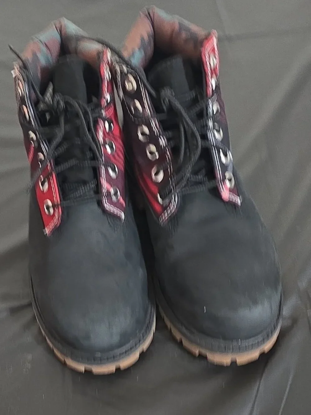 Timberland Black Nubuck Boots w/ Red Plaid & Camo Collar Size 2 Rare